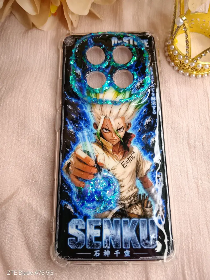 Carcasa personalizada en resina para celular - 2
