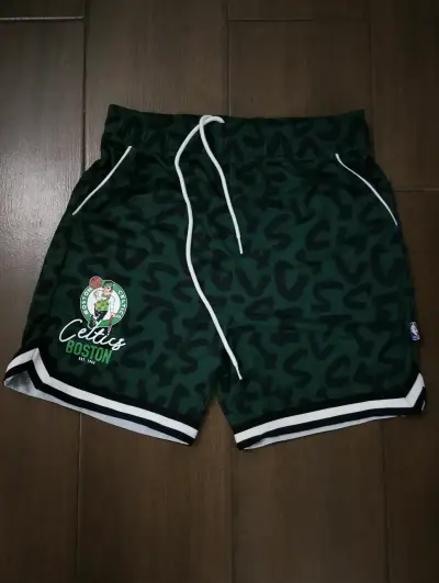 Shorts deportivos Celtics verde - miniatura 1