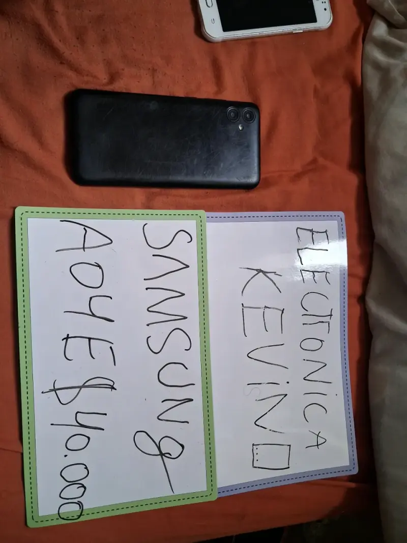Samsung Galaxy a04e - 3
