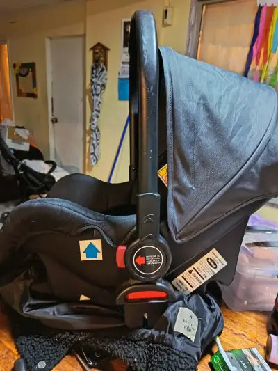 Silla de auto Bebesit negra - miniatura 4