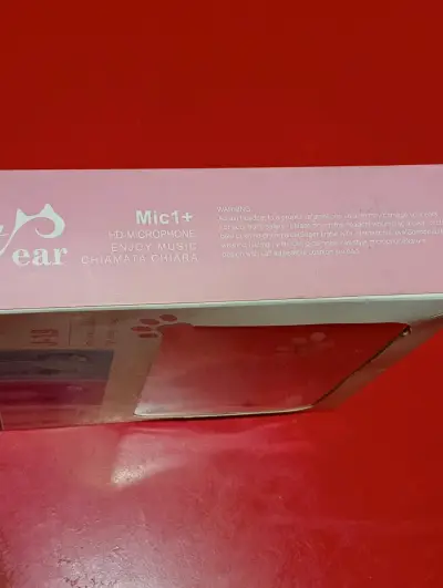 Audífonos rojos J-19 con huella - miniatura 5