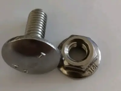 Tornillo metálico corto - miniatura 5