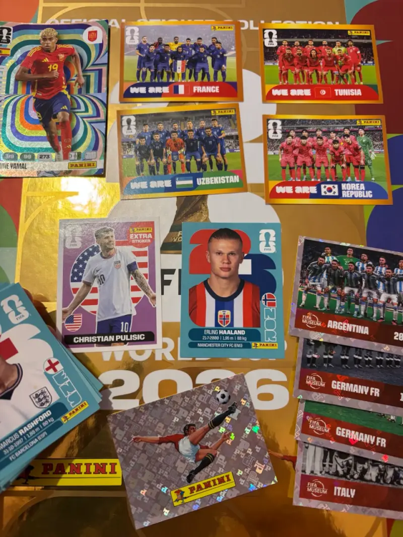 Lote de láminas del Mundial 2026 / Se vende junto - 1