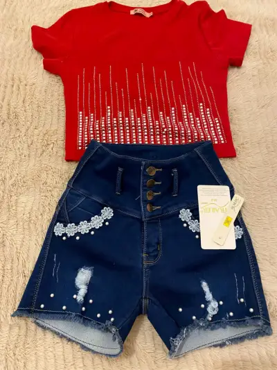 Conjunto polera roja y short - miniatura 1