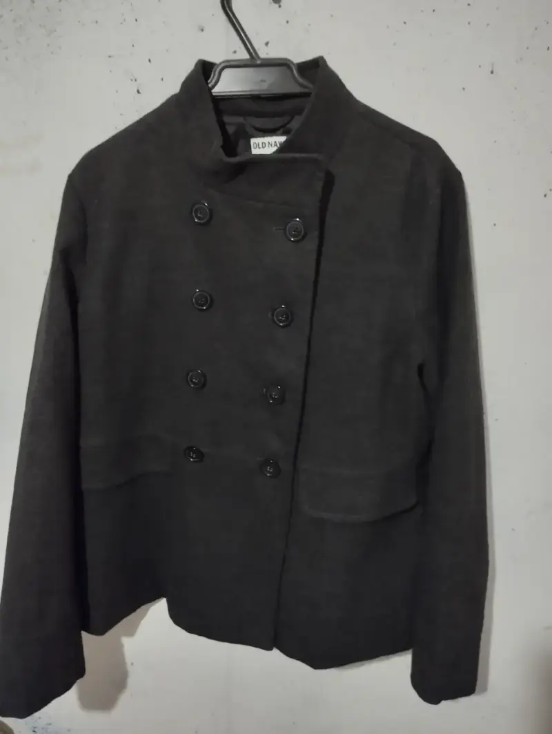 Chaqueta blanca de tela texturizada - 4