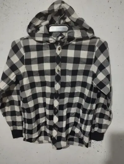 Chaqueta blanca de tela texturizada - miniatura 5