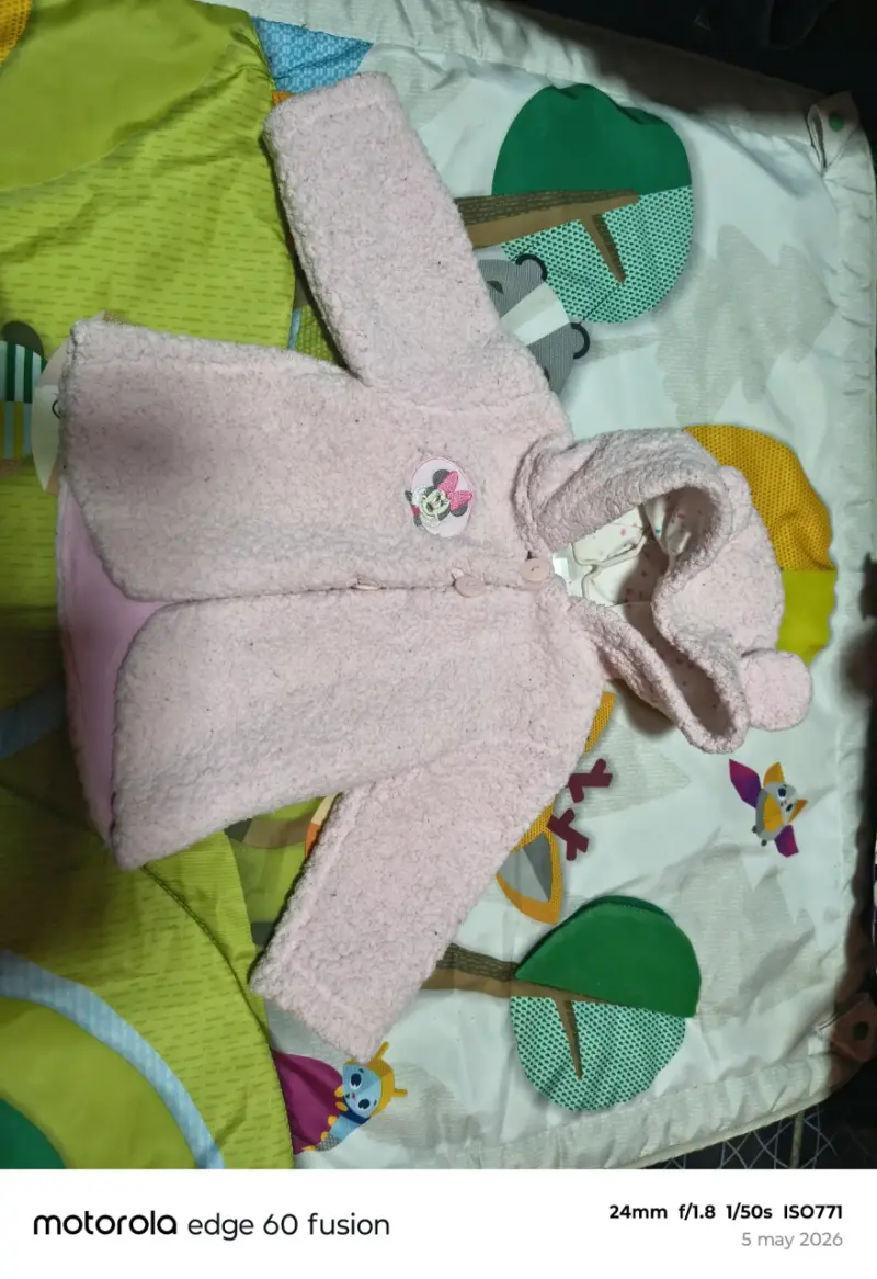 Abrigo infantil con orejas de oso - 2