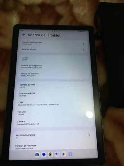 Tablet Lenovo Tab M9 con accesorios - miniatura 2