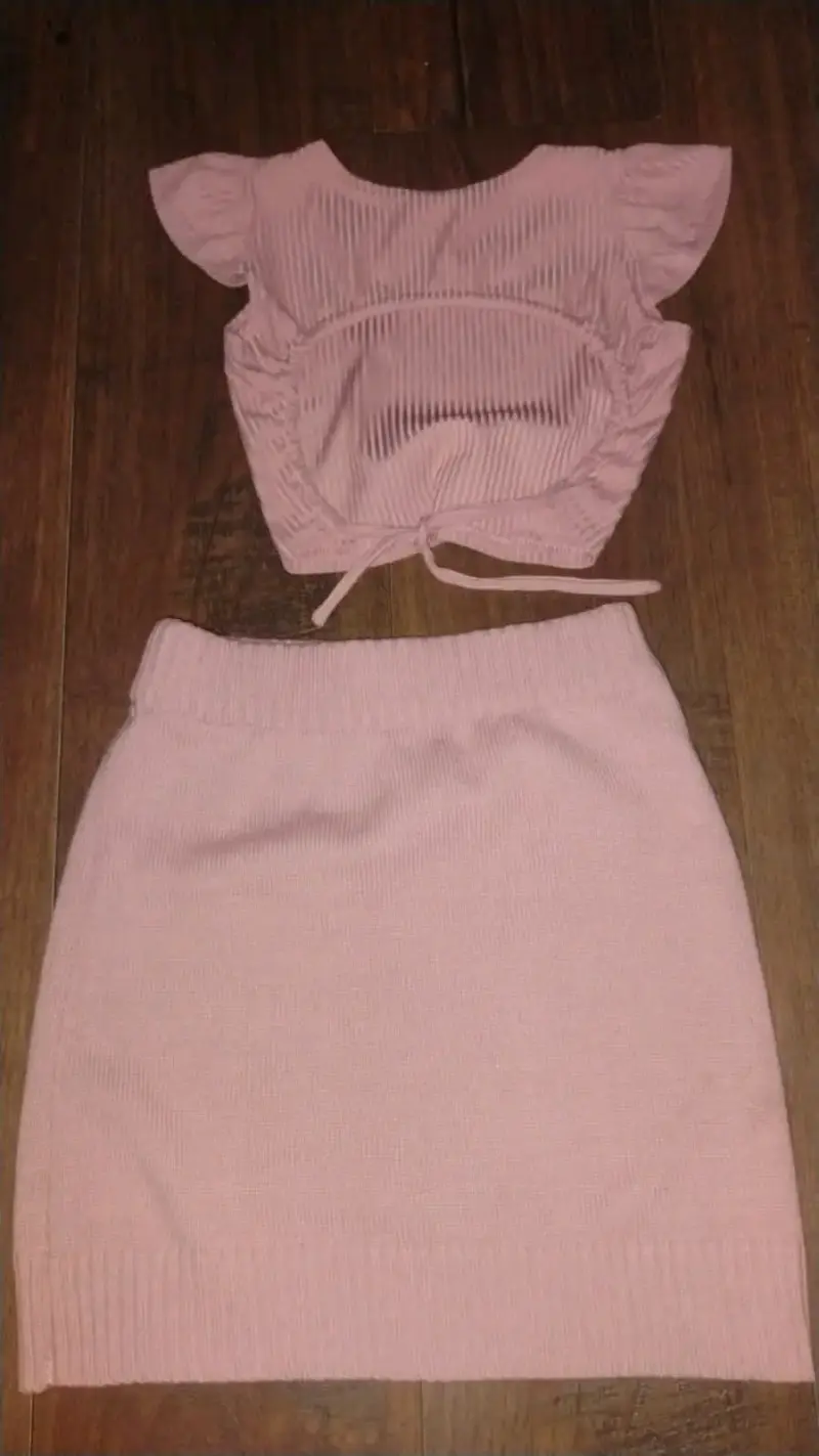 Conjunto top y falda rosados - 2