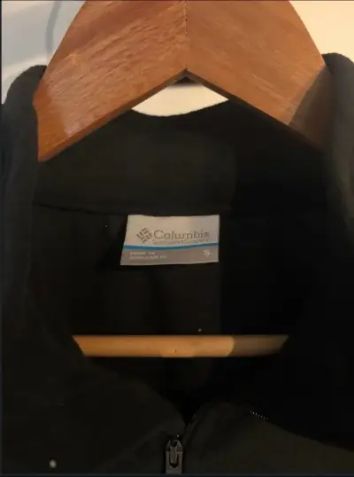 Polerón negro Columbia - miniatura 2
