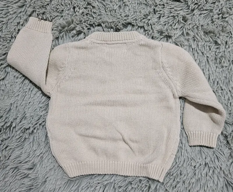 Chaleco bebé beige con botones - 2