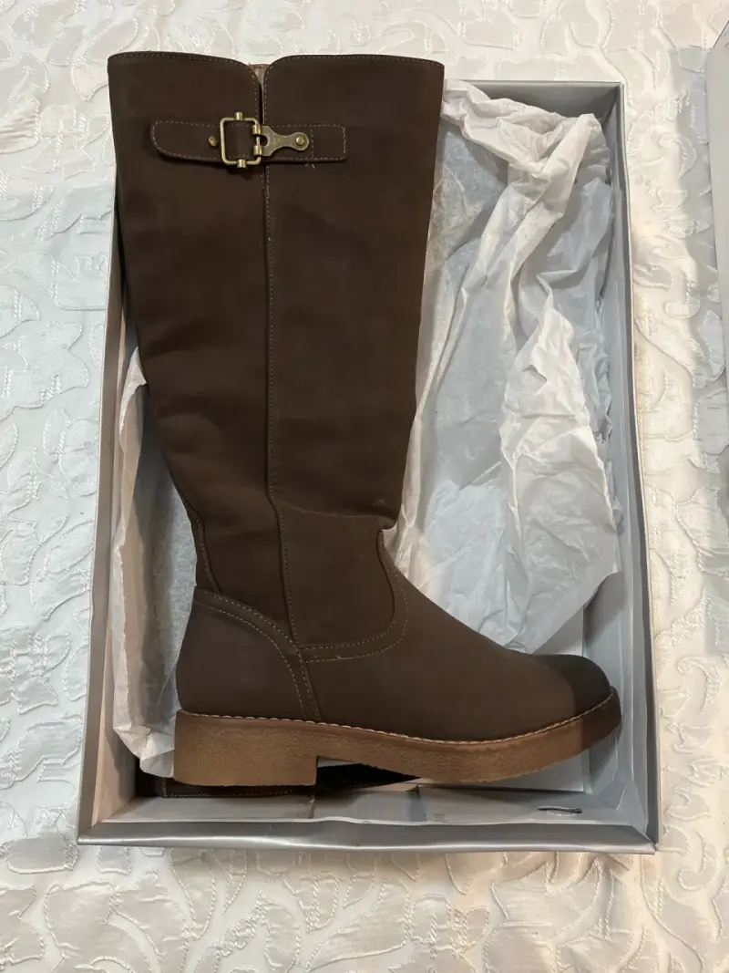 Botas altas marrones con hebilla - 1