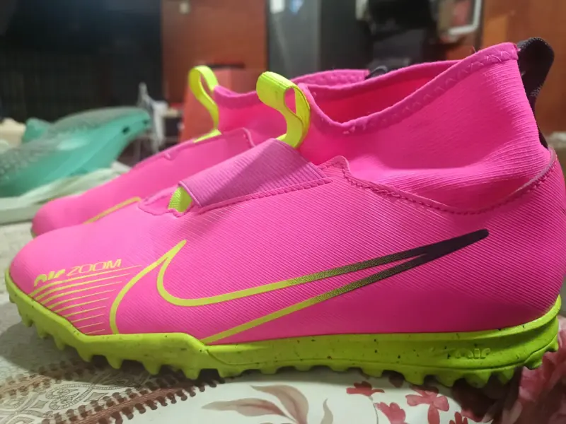 Zapatos deportivos rosados - 2