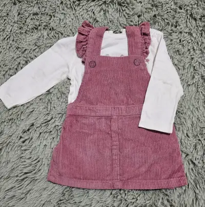 Vestido jardinera rosado infantil - miniatura 1