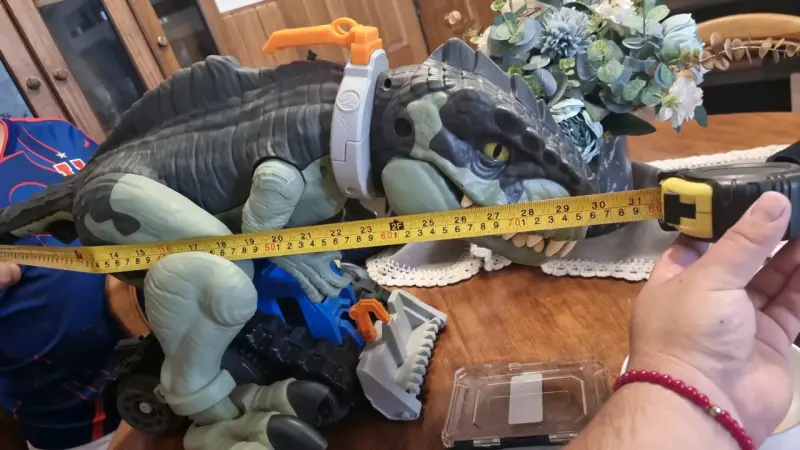 Dinosaurio mattel giganontosaurus colosal - 4