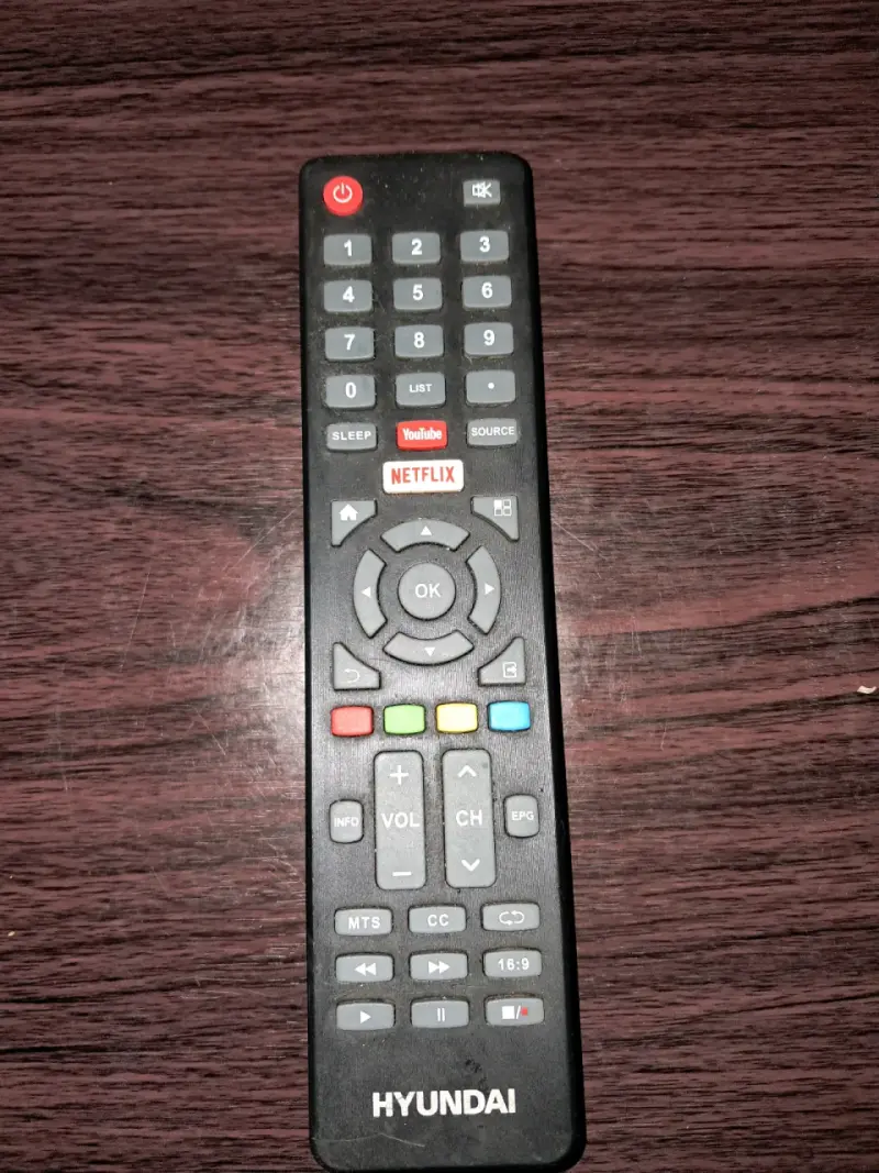 Televisor Hyundai pantalla grande 40" - 5