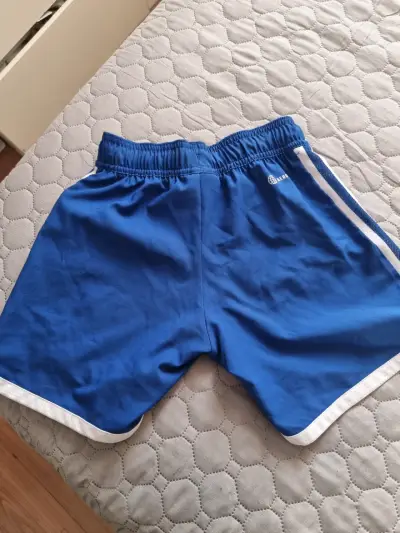 Short de fútbol azul U de Chile talla 7/8 - miniatura 2