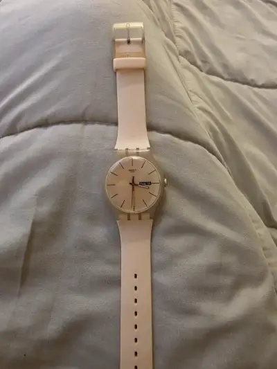 Reloj Swatch Original Rosado - miniatura 1