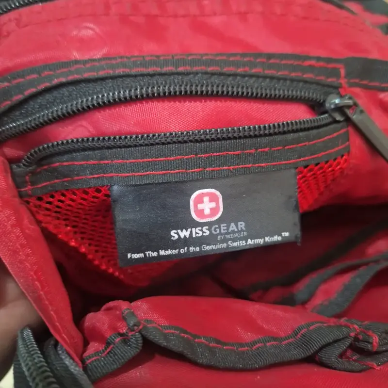 Mochila compacta negra - 3