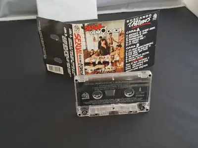 Cassette Sexual Democracia 'Buscando Chilenos' - miniatura 4
