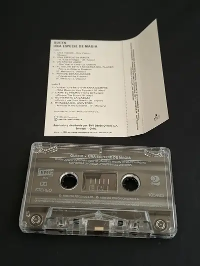 Cassette de Queen Una especie de magia - miniatura 3