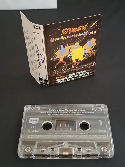 Cassette de Queen Una especie de magia - miniatura 4