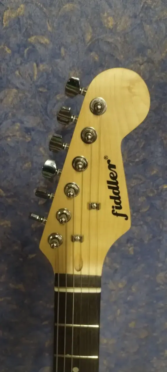 Combo Guitarra Eléctrica + Amplificador Fiddler - 2