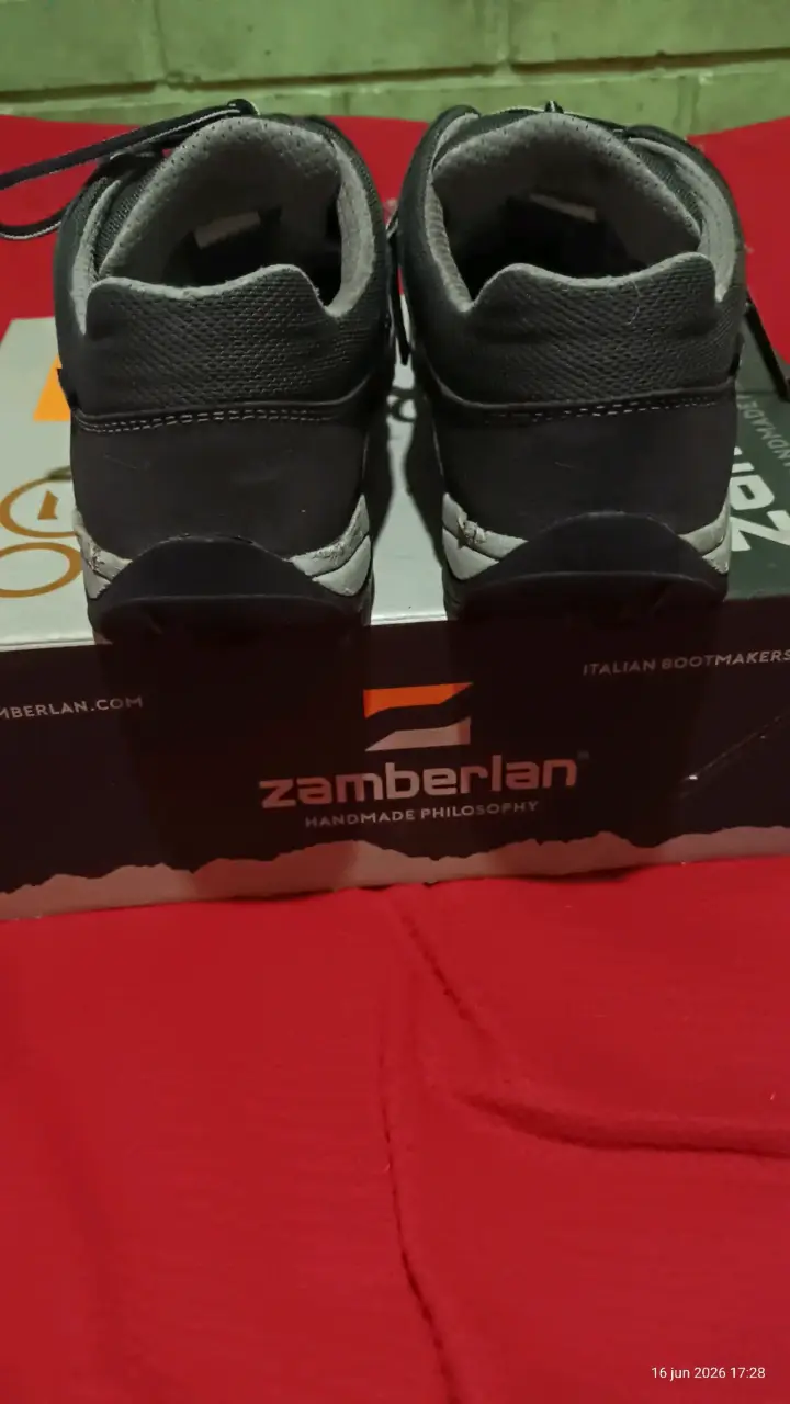 Zapatillas deportivas negras - 3