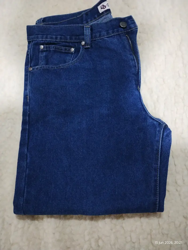Jeans azules clásicos - 5