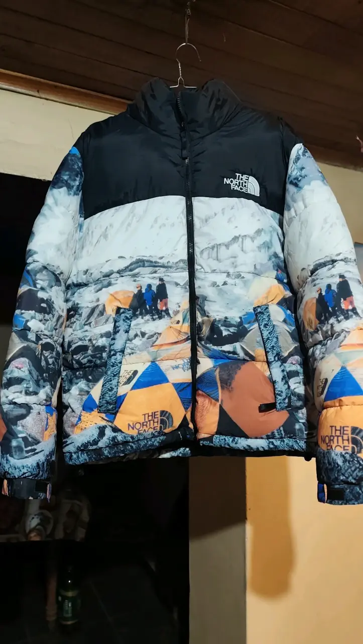 Chaqueta The North Face estampada - 1