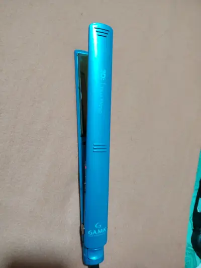Plancha de pelo GAMA azul - miniatura 1