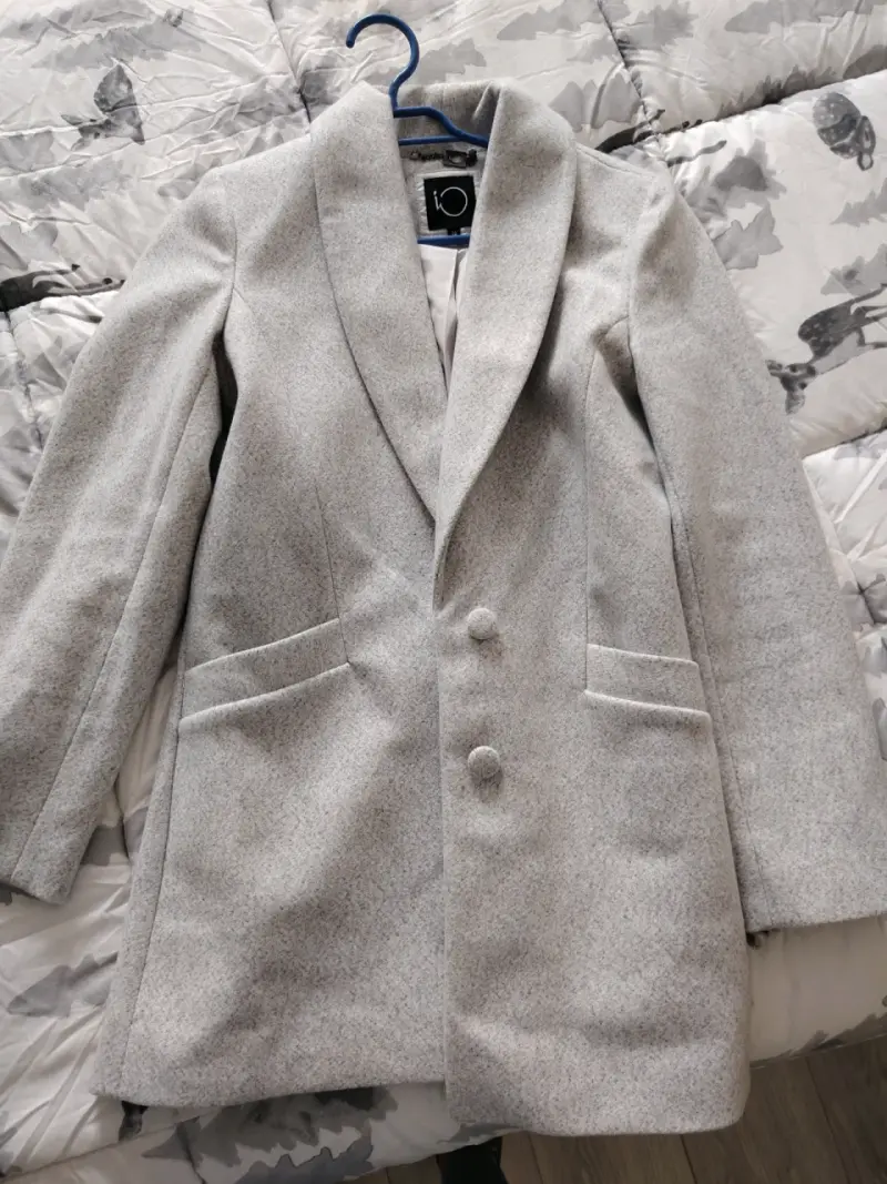Ropa y botas - 1