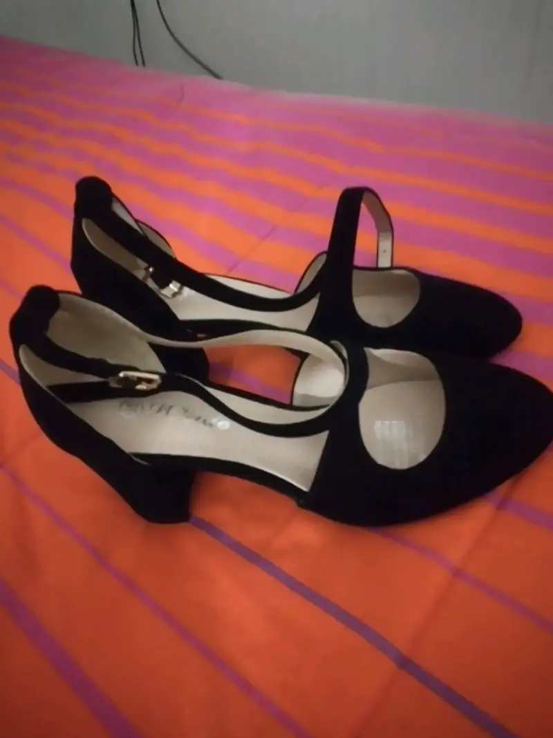 Zapatos negros elegantes - 2