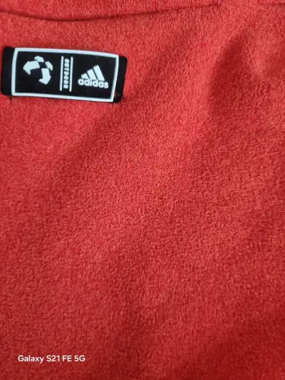 Polar rojo con capucha - miniatura 4