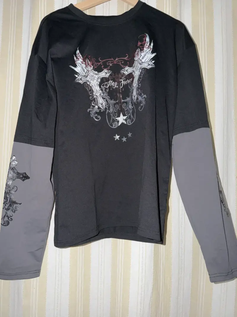 Polera manga larga emo - 1