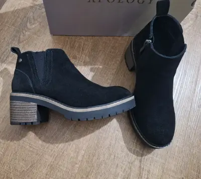 Botines negros de gamuza Apology - miniatura 4