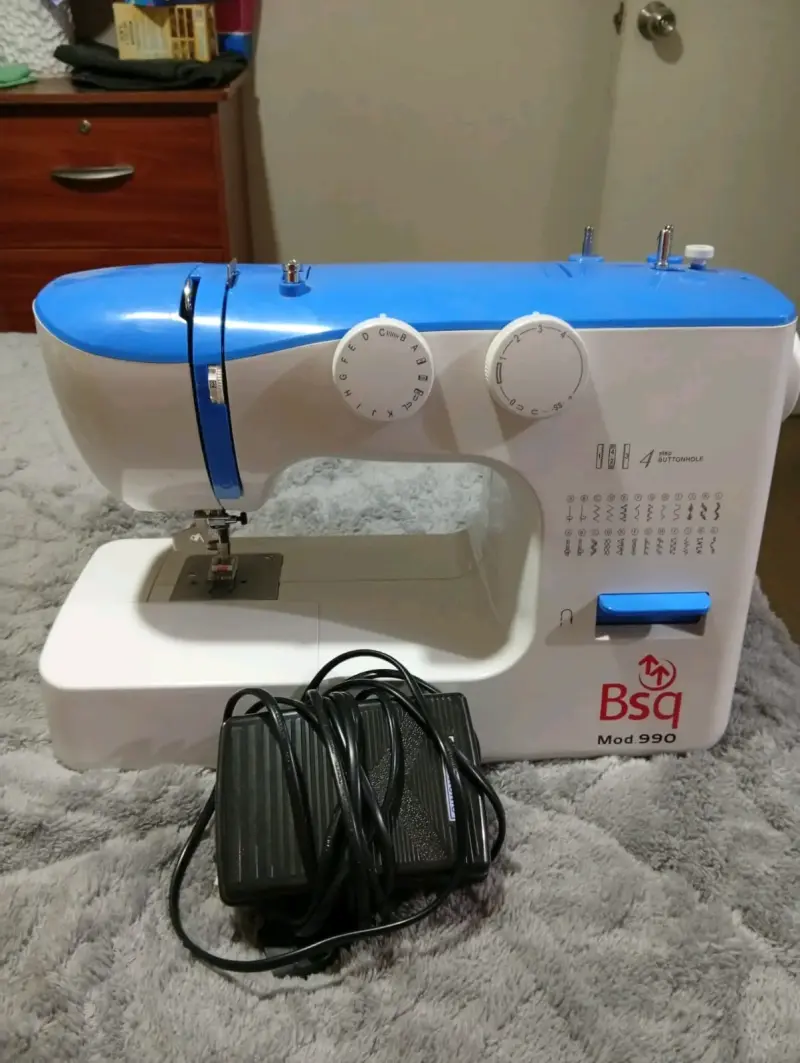 Máquina de coser Bsq Mod 990 - 2