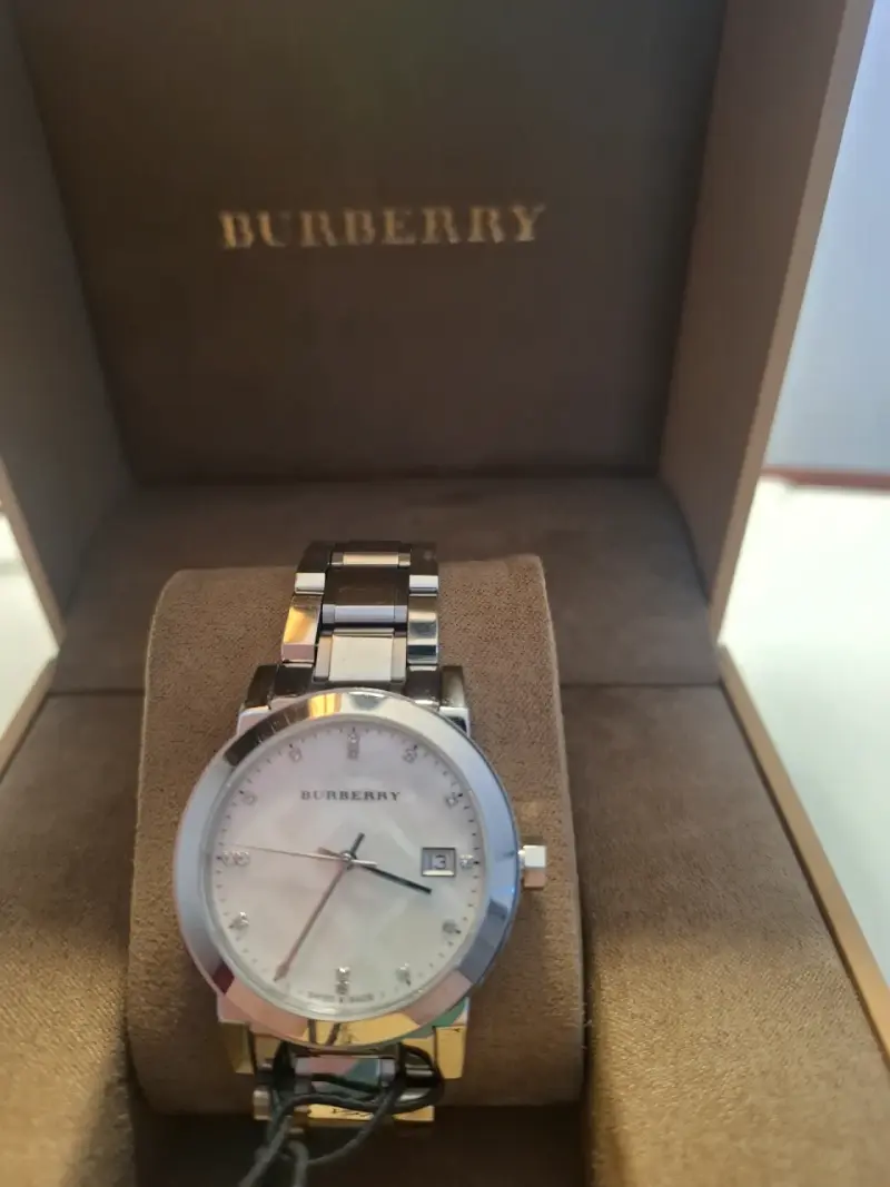 Reloj Burberry de acero - 1
