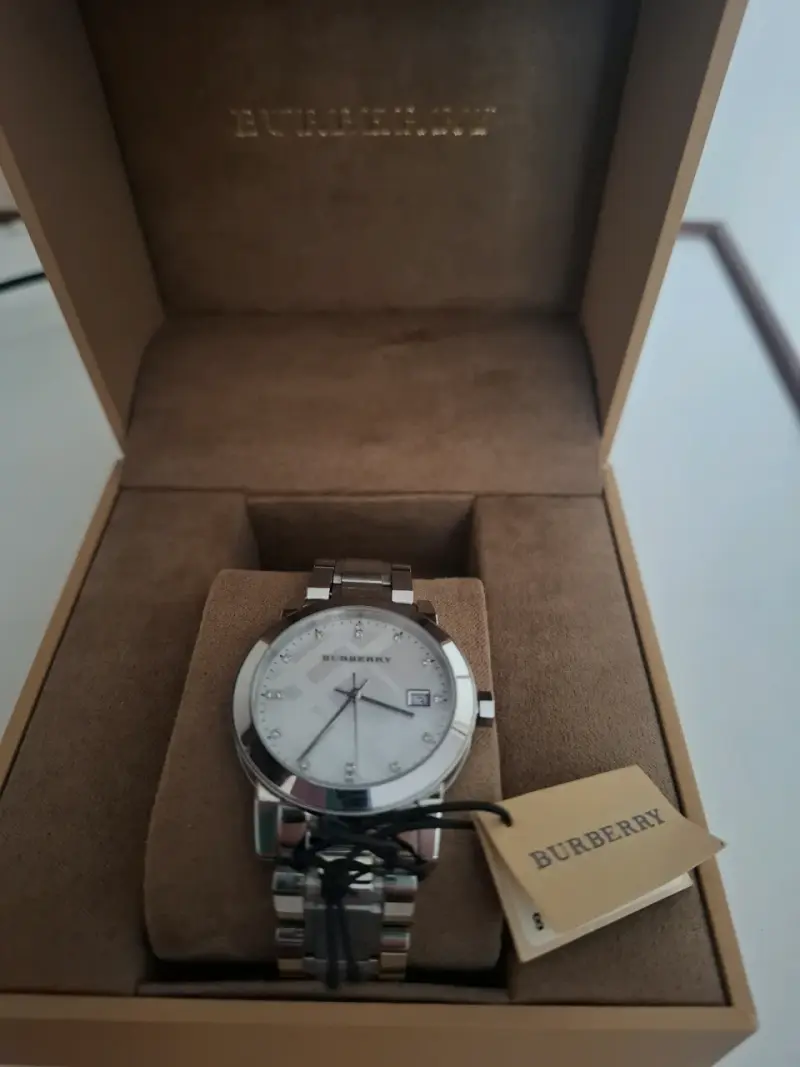 Reloj Burberry de acero - 2