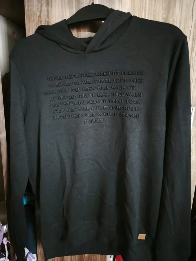 Polerón negro nuevo marca fiorucci - 1