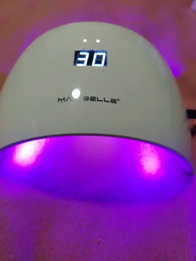 Lámpara UV para uñas Max Belle - miniatura 4