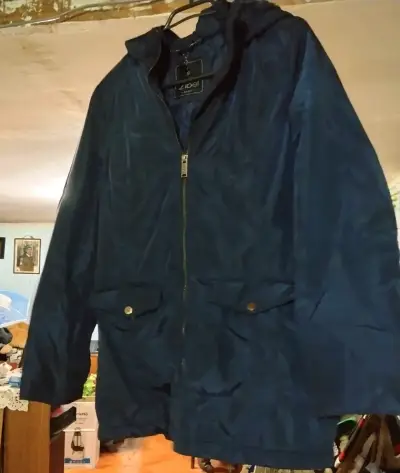 Parka azul con capucha - miniatura 3