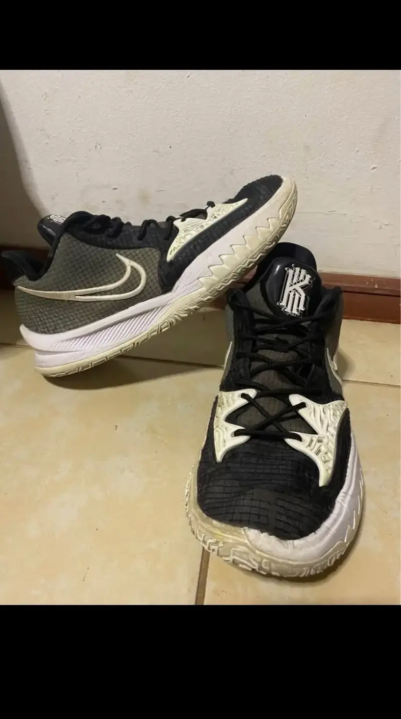 Zapatillas deportivas - 1