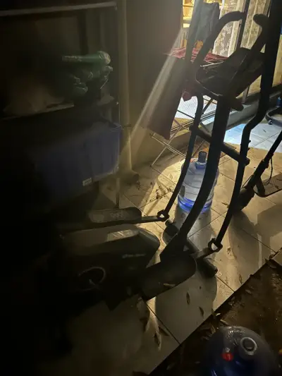 Bicicleta elíptica de ejercicio - miniatura 1