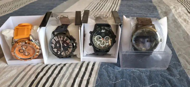 Set de relojes VOX variados