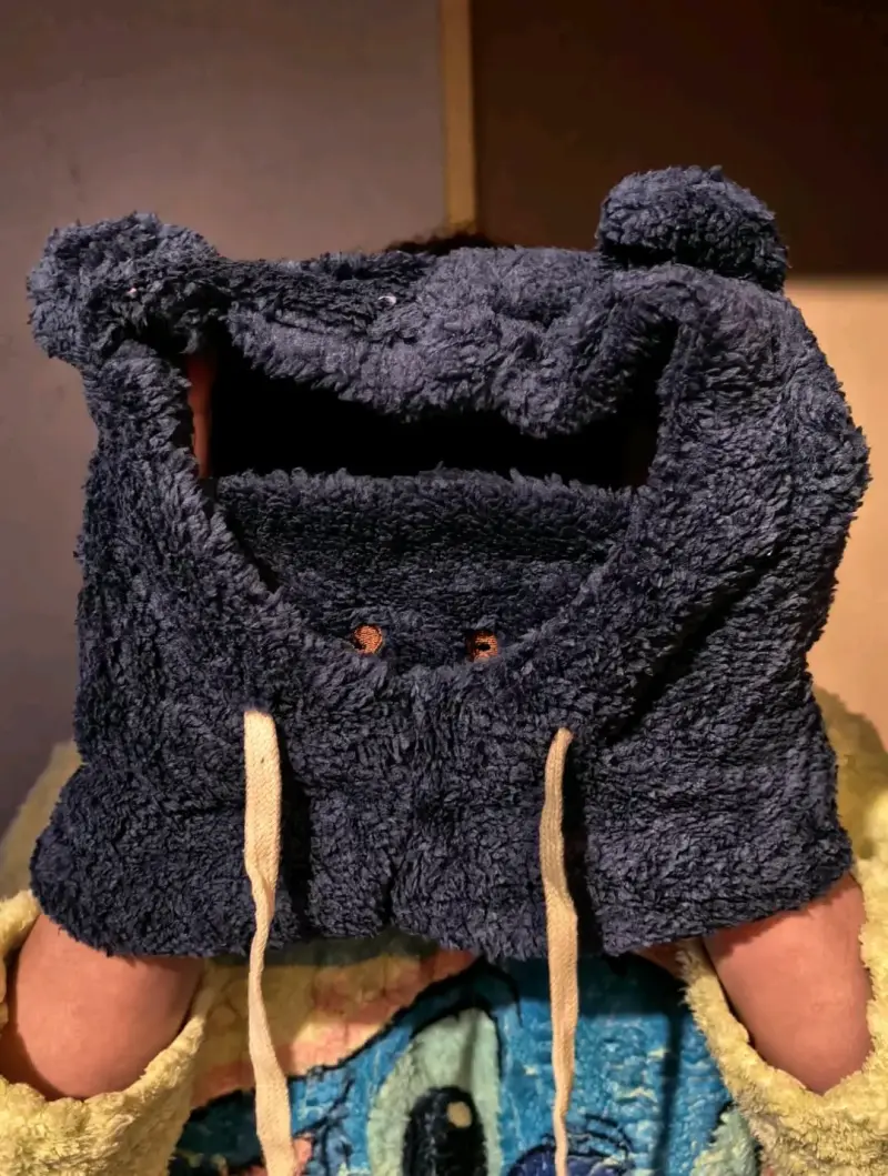 Gorro infantil azul de felpa - 1