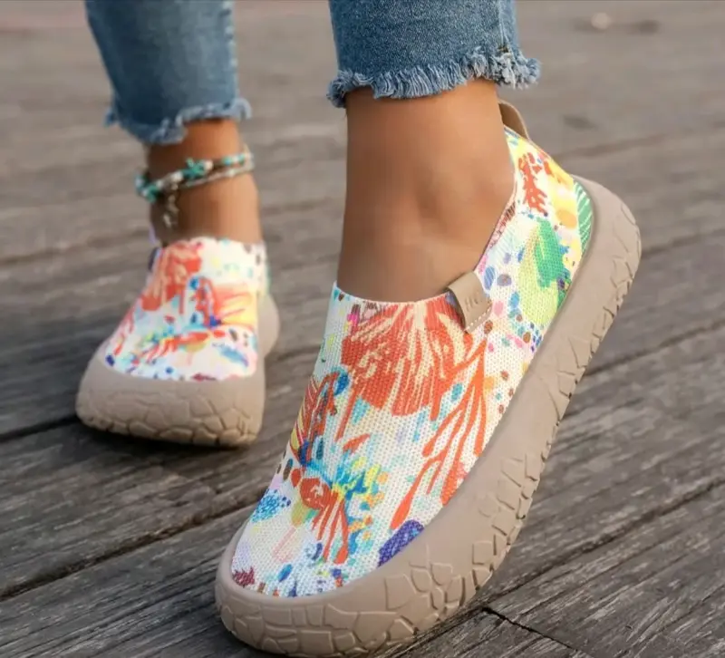 Zapatillas deportivas estampadas - 1