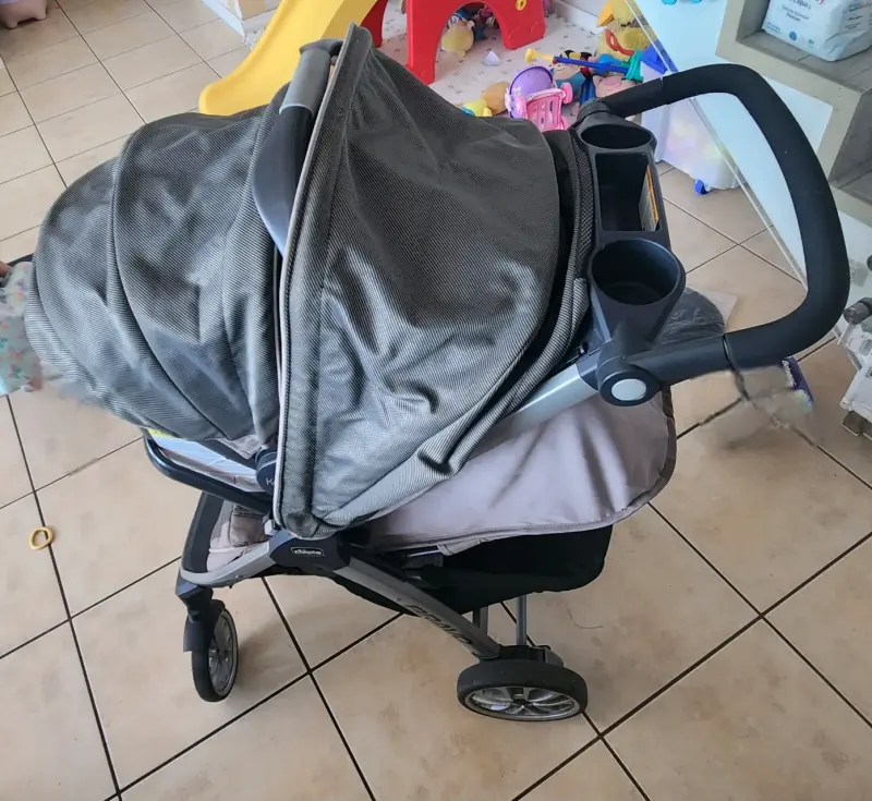 Coche de bebé marca Chicco - 6