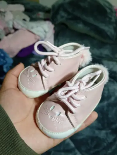 Zapatos de bebé - miniatura 1