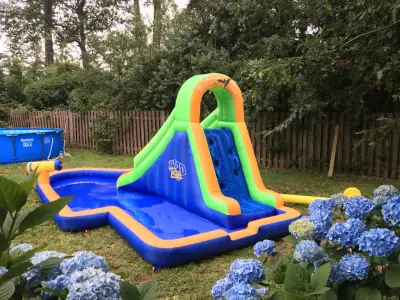 Tobogán inflable Hydro Rush - miniatura 3